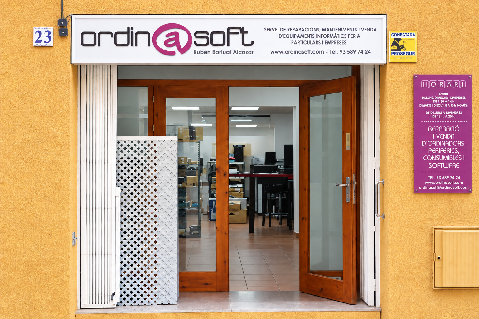 Fachada de la tienda Ordinasoft en Sant Cugat